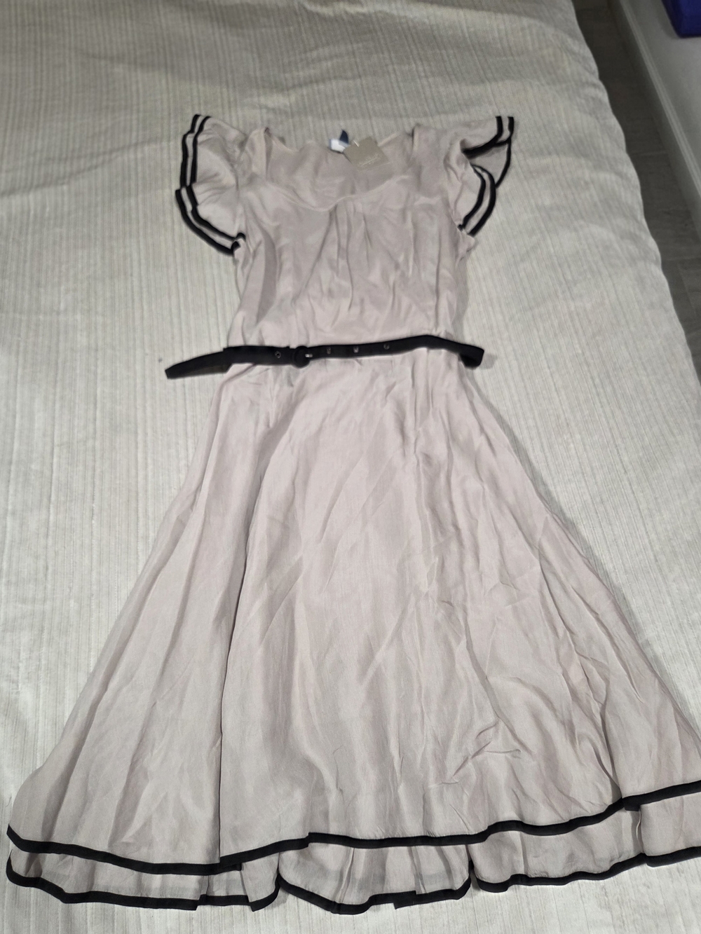 Lil  Anthropologie, retro style